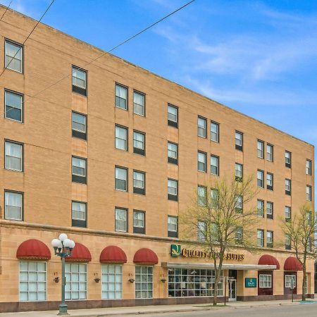 Quality Inn & Suites Virginia Buitenkant foto